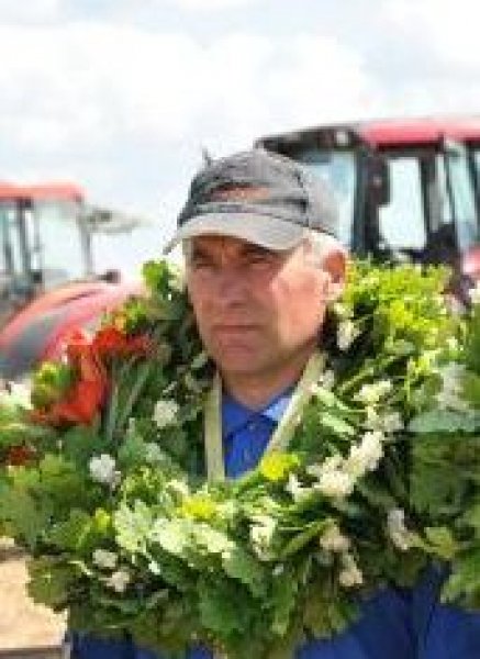 Tarp geriausių Lietuvos artojų LAMMC Joniškėlio bandymų stoties darbuotojas