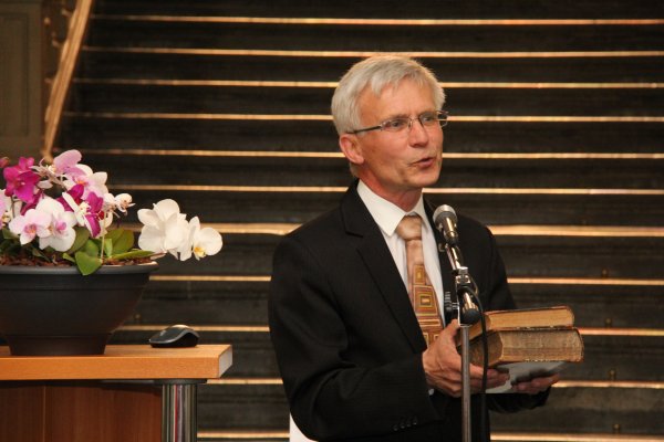 Pristatyta prof. habil. dr. Vidmanto Stanio mokslo darbų paroda